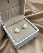 Load image into Gallery viewer, Pearl Square Earrings
